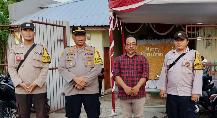 Kapolsek Pebayuran Pimpin Pengamanan Menyambut Perayaan Natal dan Tahun Baru