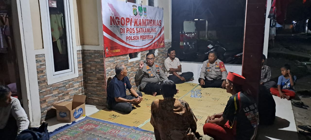 Berikan Pesan Kepada Masyarakat, Kapolsek Pebayuran Melaksanakan Giat Ngopi Kamtibmas