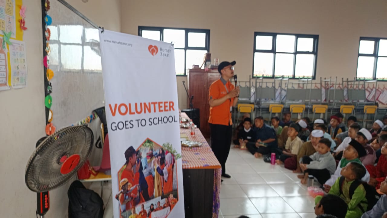 Rumah Zakat Bekasi Gelar Kegiatan Volunteer Goes to School, Edukasi Waspada Bencana